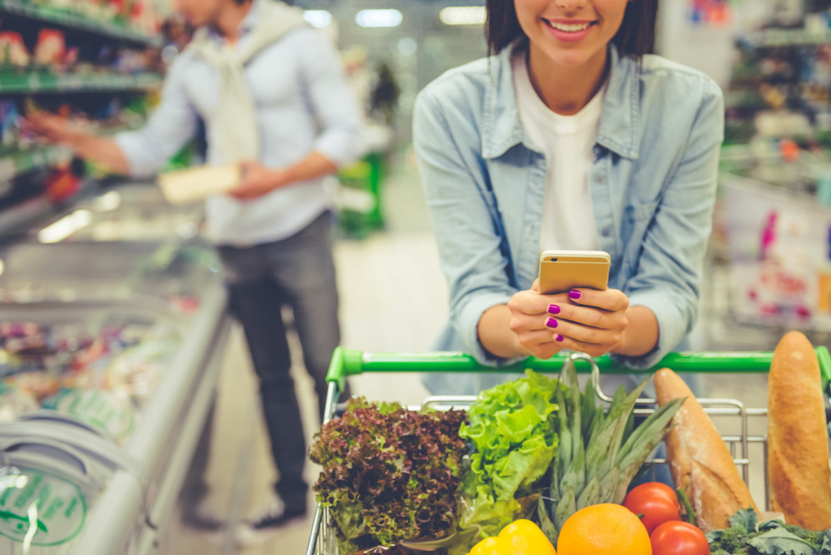 prodotti dop e igp nel carrello della spesa sono le scelte alimentari degli italiani la spesa degli italiani e la dieta mediterranea con i prodotti dop e igp