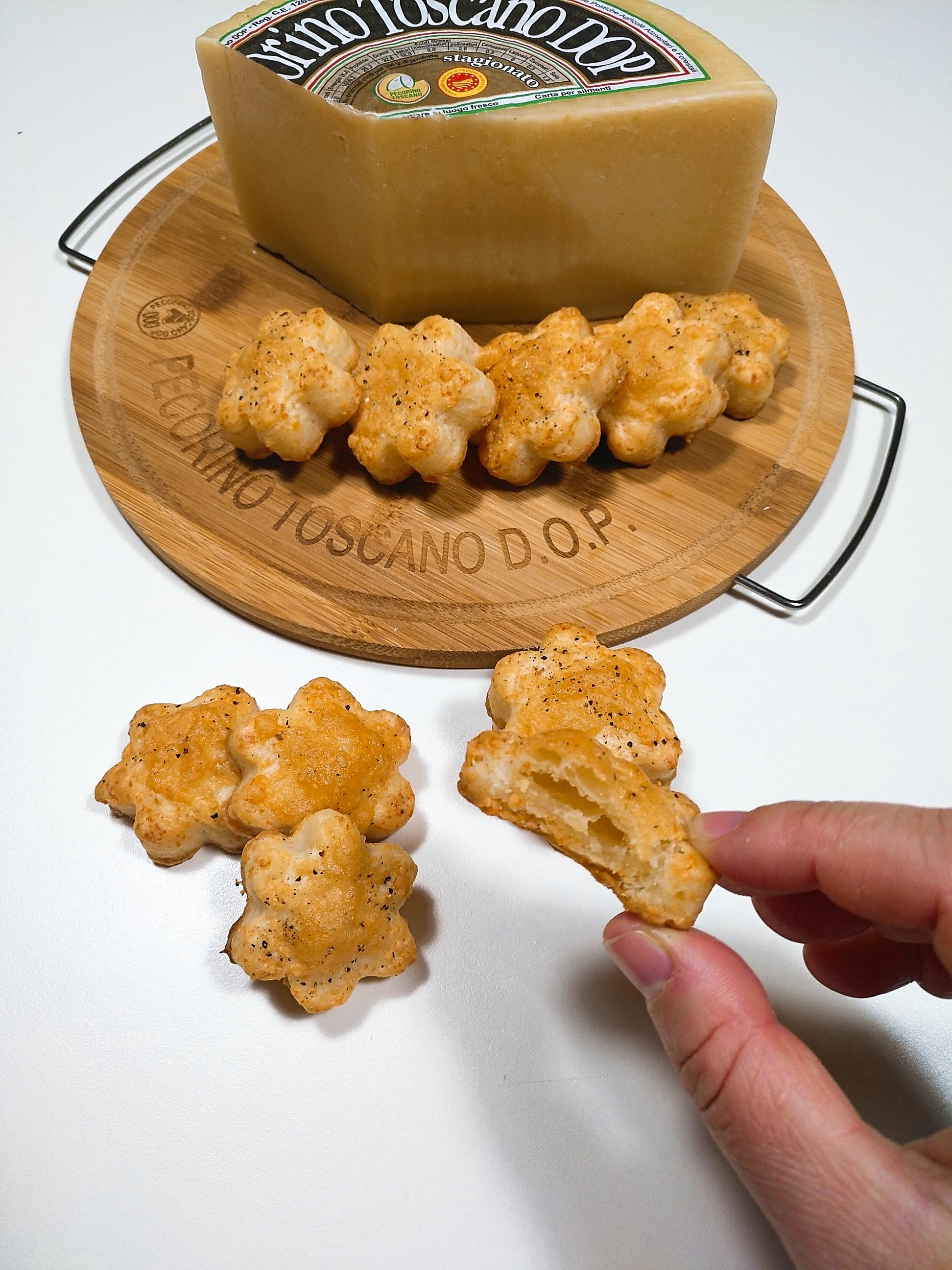 Biscotti al Pecorino Toscano DOP