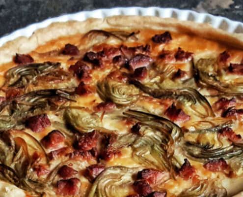 Torta salata con carciofi, pancetta e Pecorino Toscano DOP