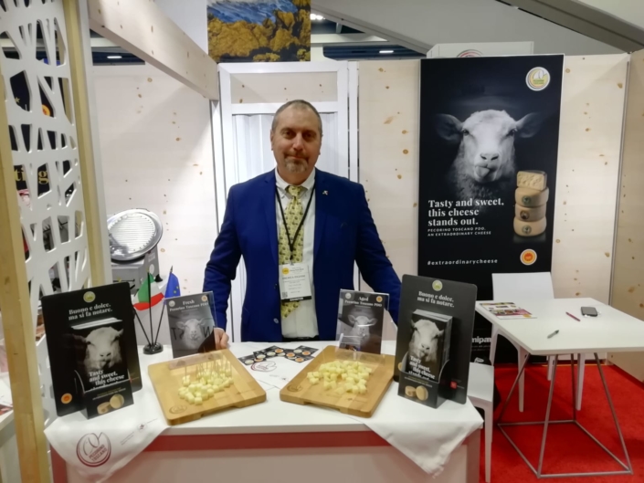 Promozione in giro per il mondo